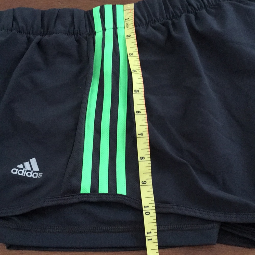 ADIDAS RUNNING SHORTS - Picture 5 of 5